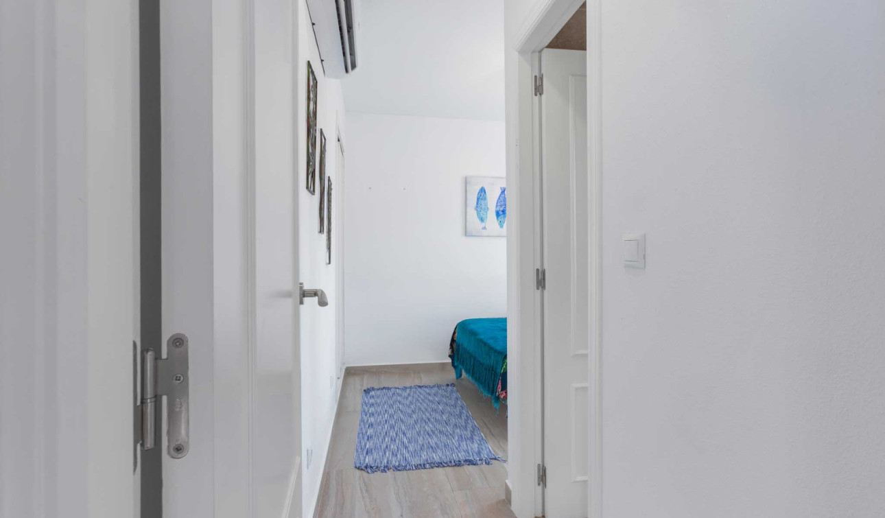 Herverkoop - Halfvrijstaande villa - Torrevieja - El Limonar