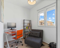 Herverkoop - Halfvrijstaande villa - Torrevieja - El Limonar