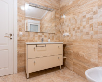 Herverkoop - Halfvrijstaande villa - Torrevieja - Los Balcones