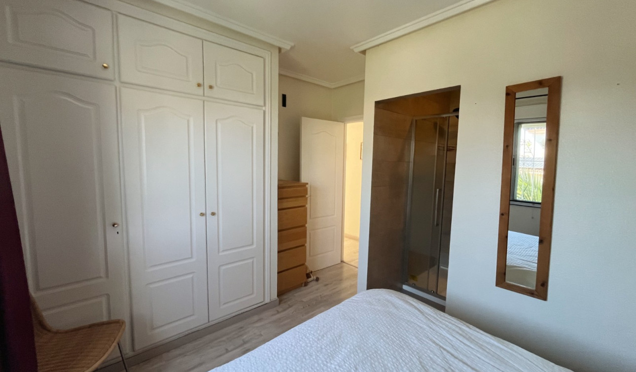 Herverkoop - Stadshuis - Ciudad Quesada - Upper Golf