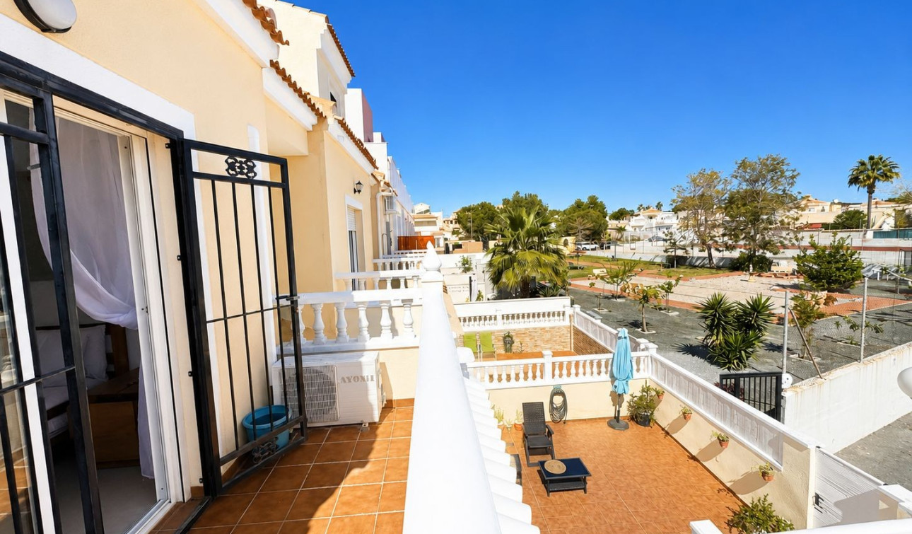 Herverkoop - Stadshuis - Dehesa de Campoamor - Campoamor