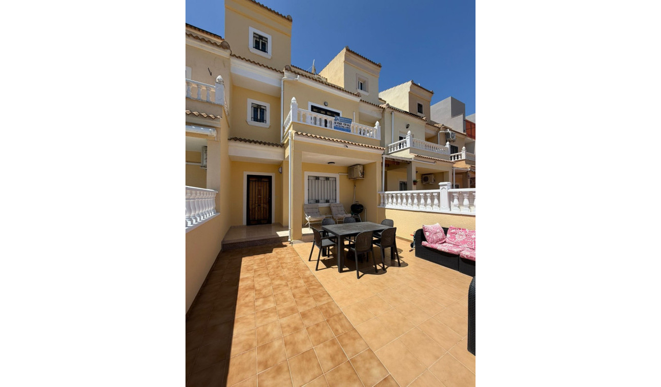 Herverkoop - Stadshuis - Dehesa de Campoamor - Campoamor