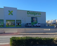 Herverkoop - Stadshuis - Los Montesinos - La Herrada