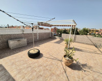 Herverkoop - Stadshuis - Los Montesinos - La Herrada