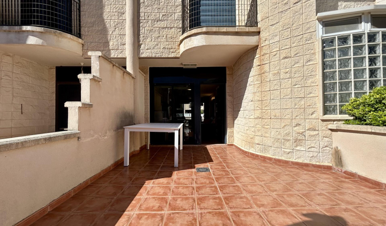 Herverkoop - Stadshuis - Orihuela Costa - Aguamarina