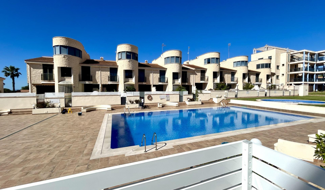 Herverkoop - Stadshuis - Orihuela Costa - Aguamarina