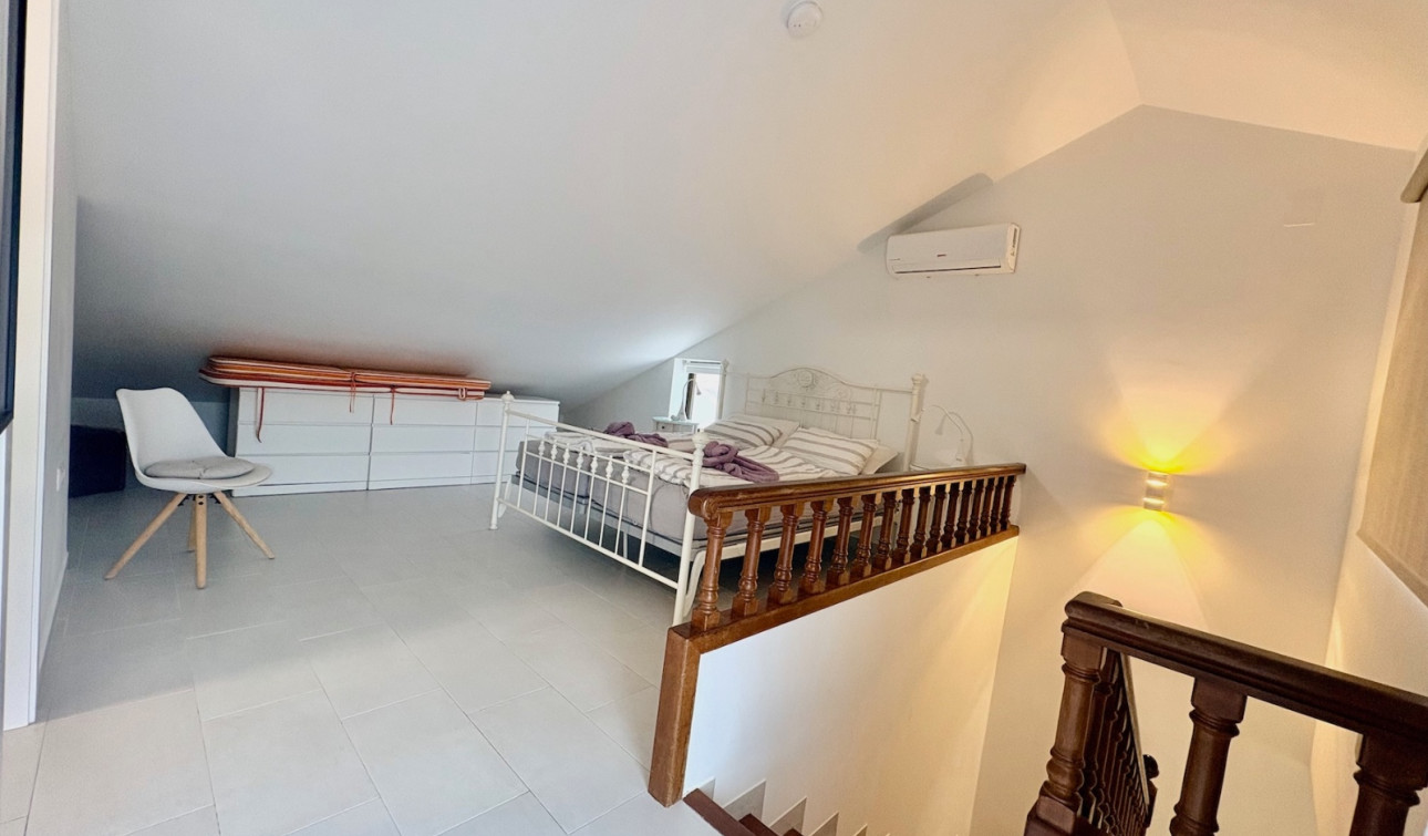 Herverkoop - Stadshuis - Orihuela Costa - Cabo Roig