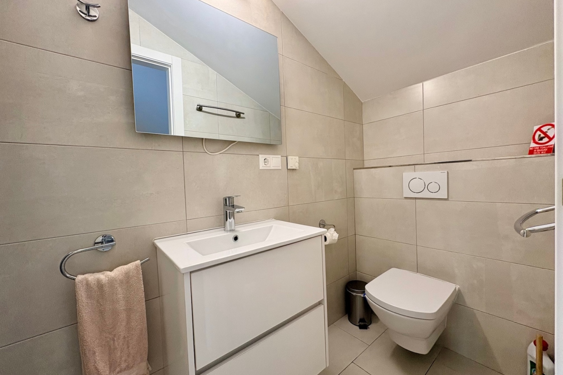 Herverkoop - Stadshuis - Orihuela Costa - Cabo Roig