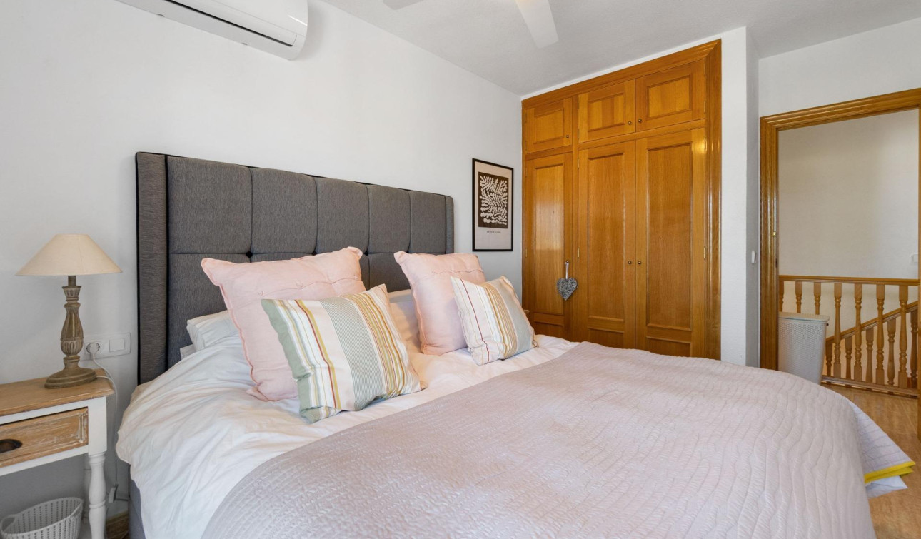 Herverkoop - Stadshuis - Orihuela Costa - Campoamor