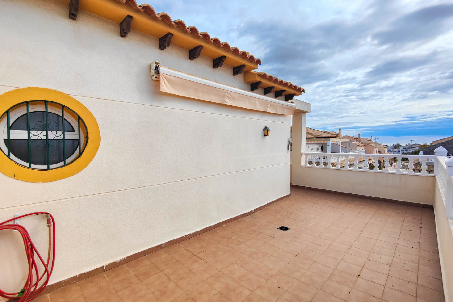 Herverkoop - Stadshuis - Orihuela Costa - La Florida