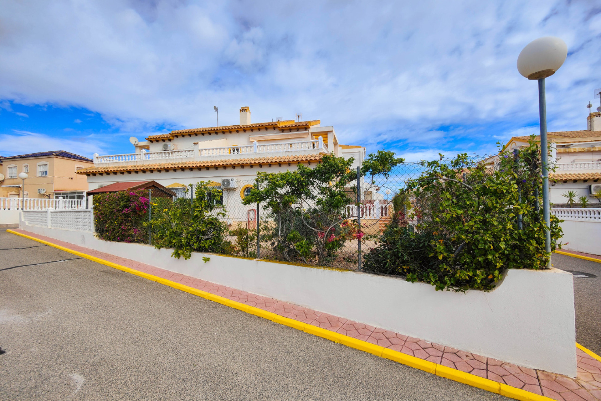 Herverkoop - Stadshuis - Orihuela Costa - La Florida