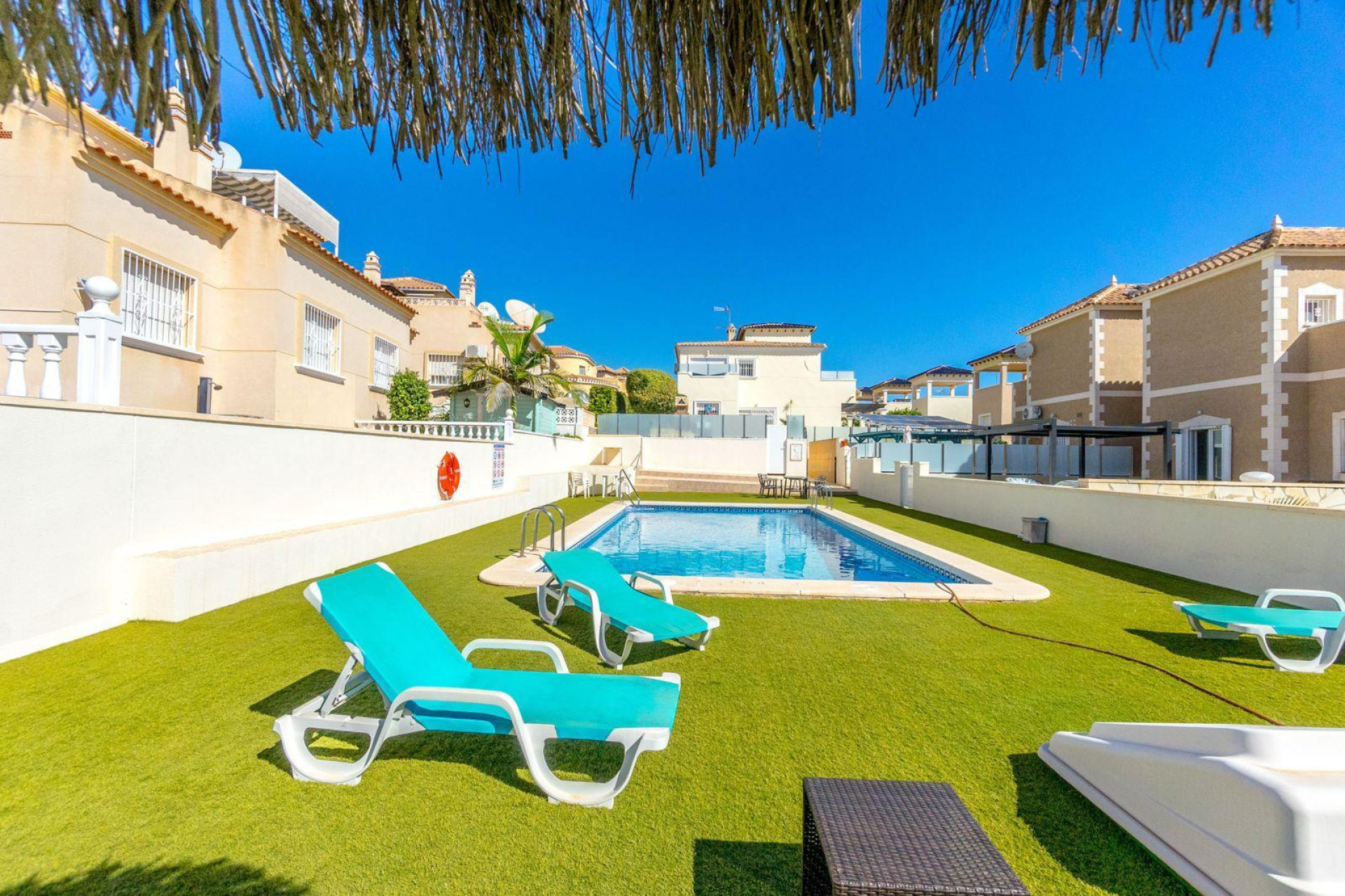 Herverkoop - Stadshuis - Orihuela Costa - Las Filipinas