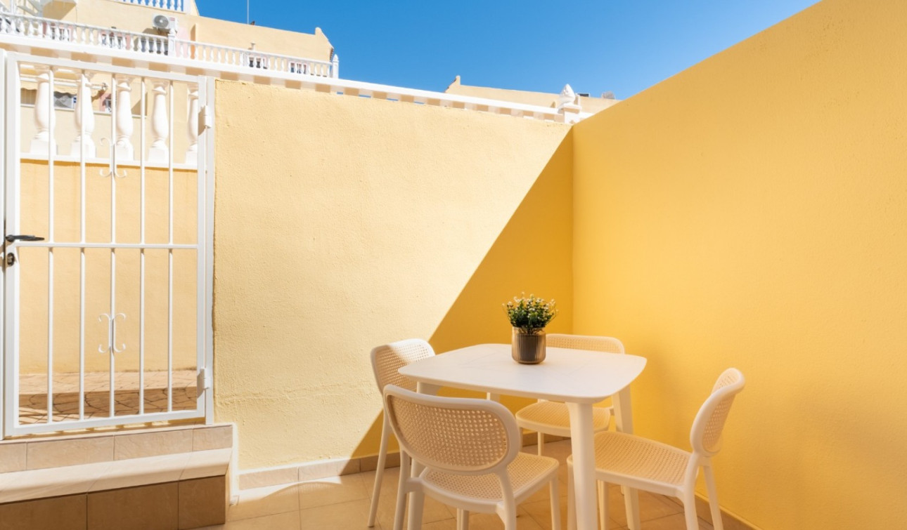 Herverkoop - Stadshuis - Orihuela Costa - Las Filipinas