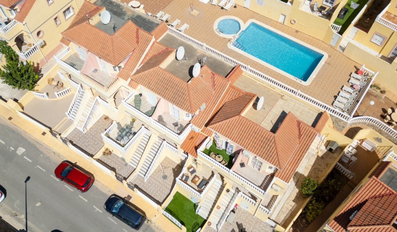 Herverkoop - Stadshuis - Orihuela Costa - Las Filipinas