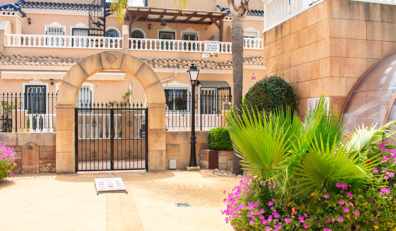 Herverkoop - Stadshuis - Orihuela Costa - Los Dolses