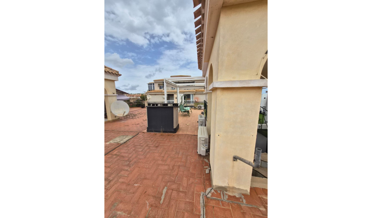 Herverkoop - Stadshuis - Orihuela Costa - Playa Flamenca