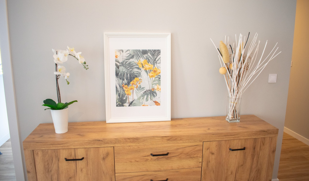 Herverkoop - Stadshuis - Orihuela Costa - Punta Prima