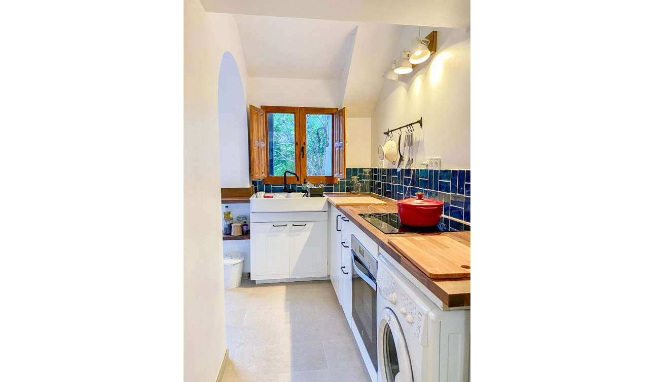 Herverkoop - Stadshuis - Orihuela Costa