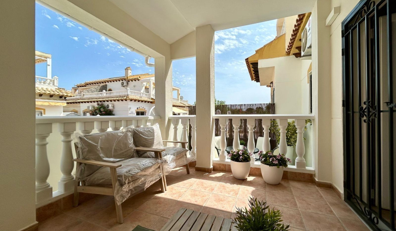 Herverkoop - Stadshuis - Orihuela - Urbanización Perla del Mar