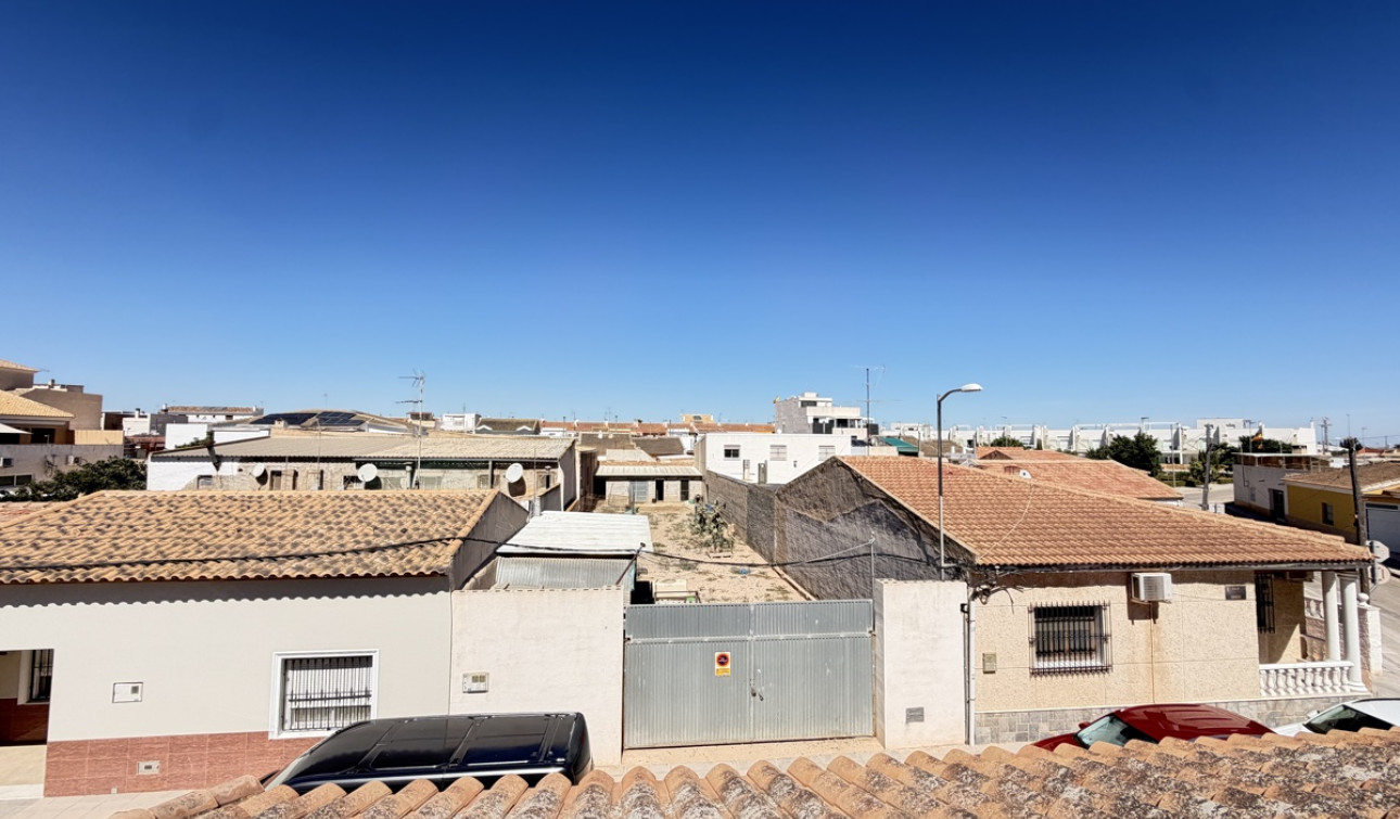 Herverkoop - Stadshuis - Pilar de la Horadada - Pilar De La Horradada