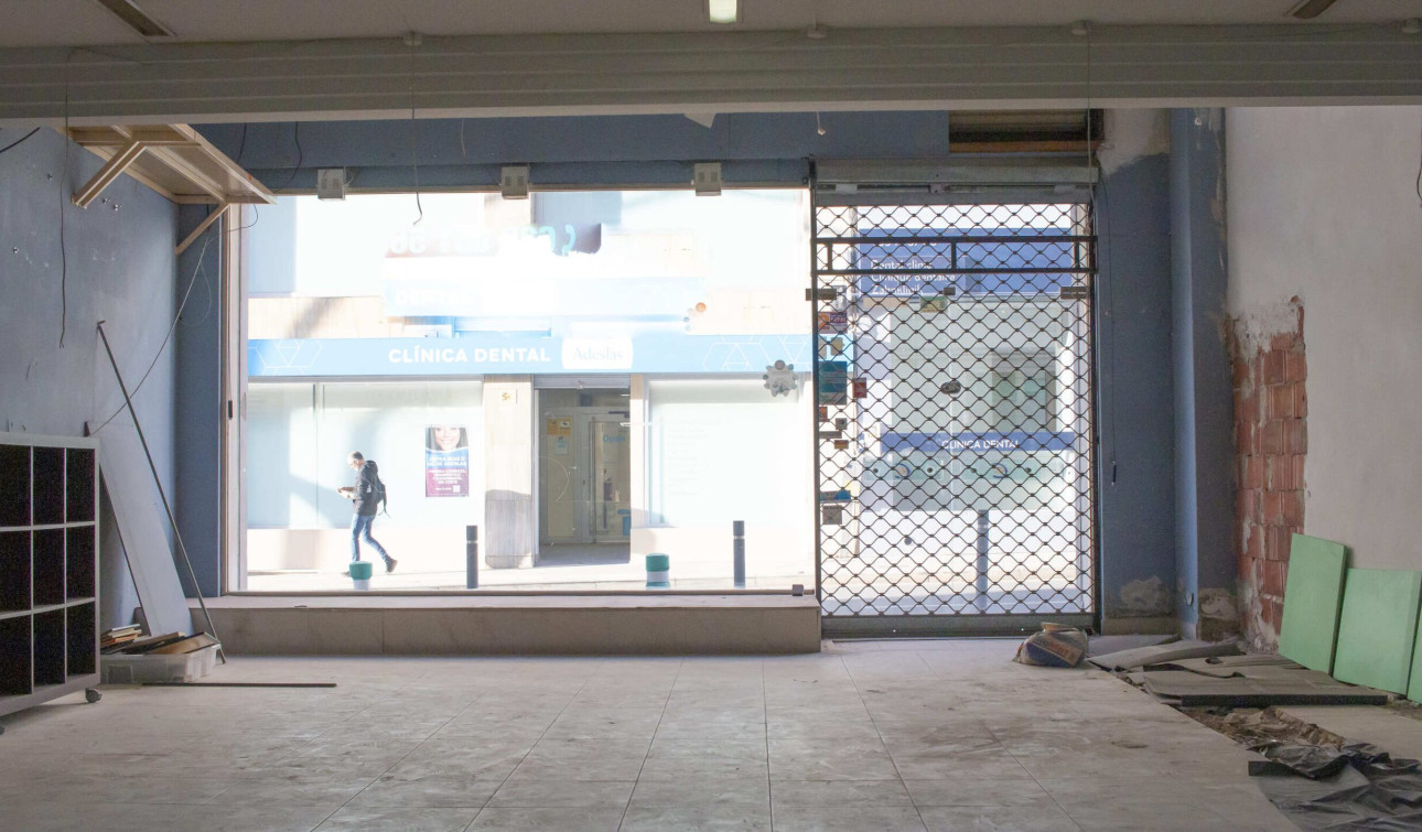 Herverkoop - Stadshuis - Torrevieja - Centro