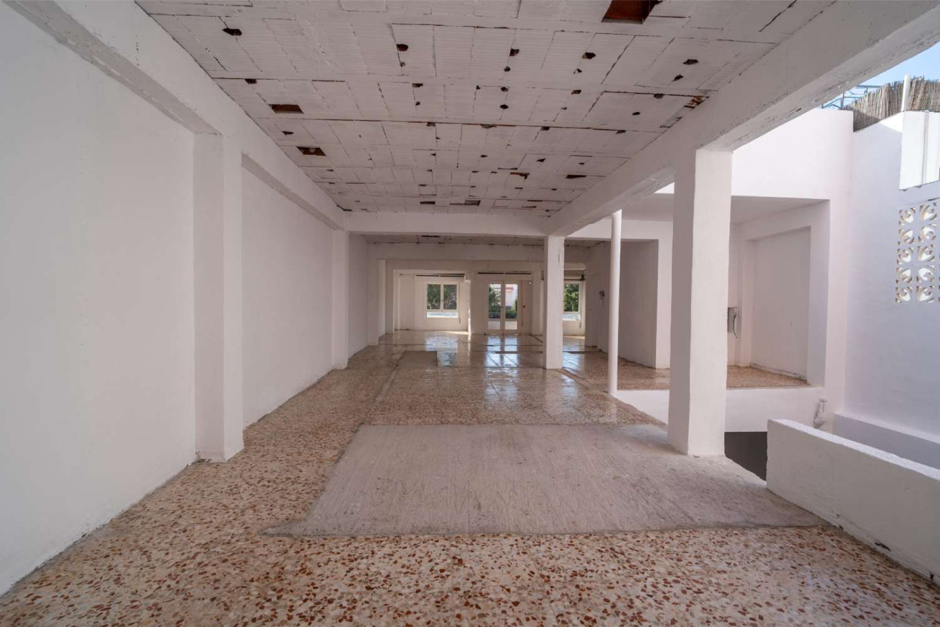Herverkoop - Stadshuis - Torrevieja - Centro