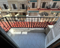 Herverkoop - Stadshuis - Torrevieja - El Chaparral