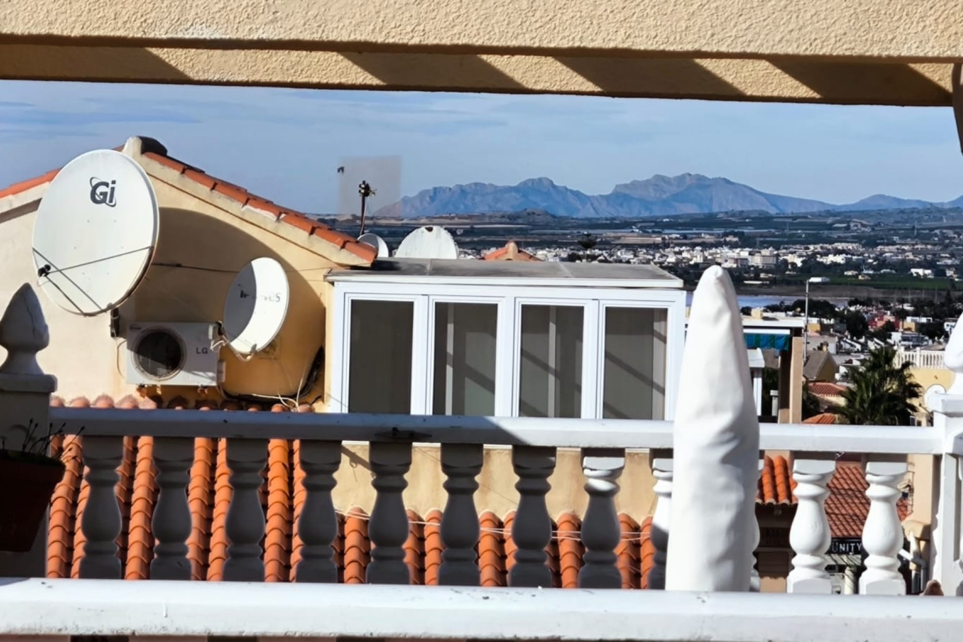 Herverkoop - Stadshuis - Torrevieja - El Chaparral