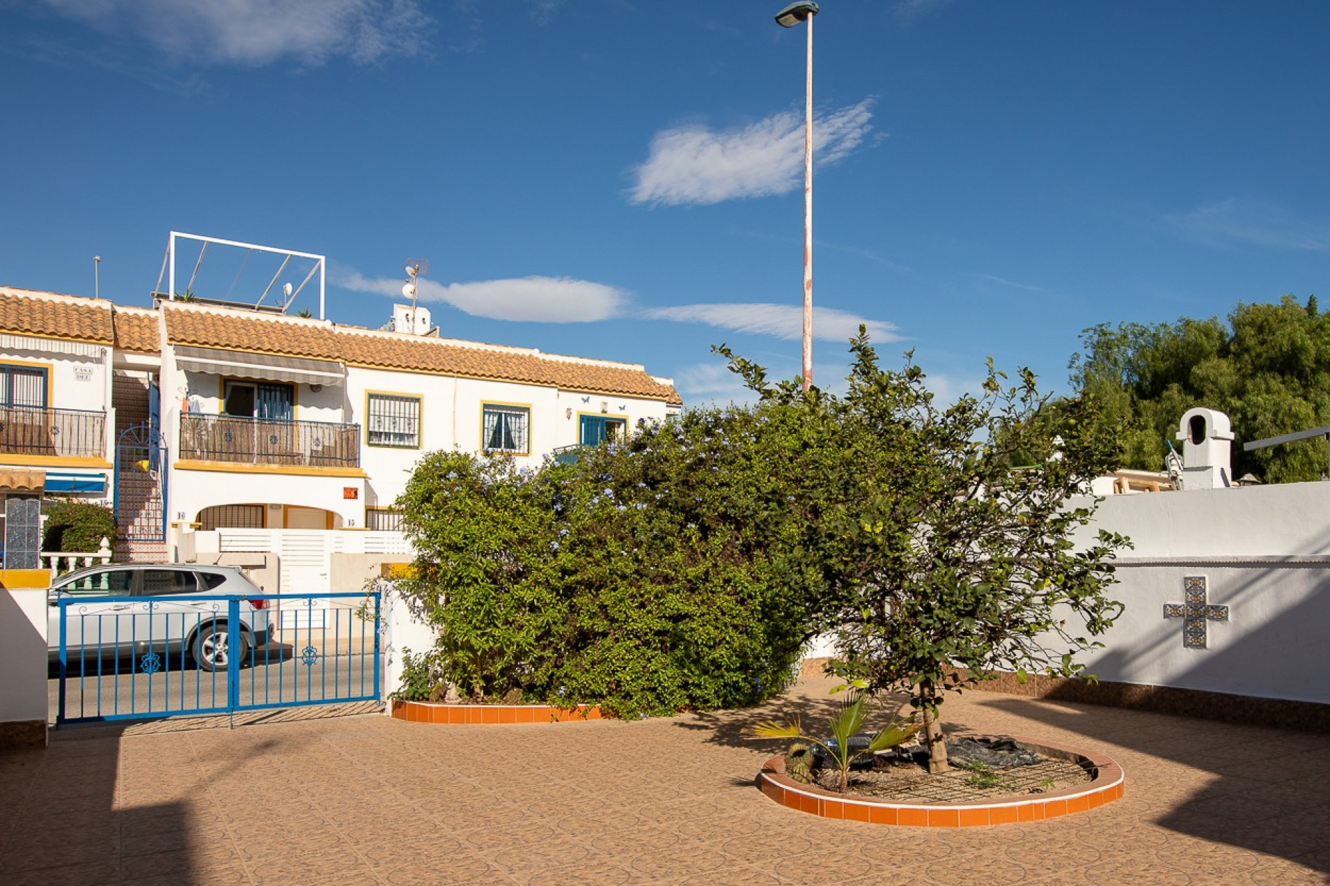 Herverkoop - Stadshuis - Torrevieja - Jardin Del Mar