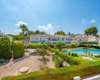 Herverkoop - Stadshuis - Torrevieja - Lago Jardin