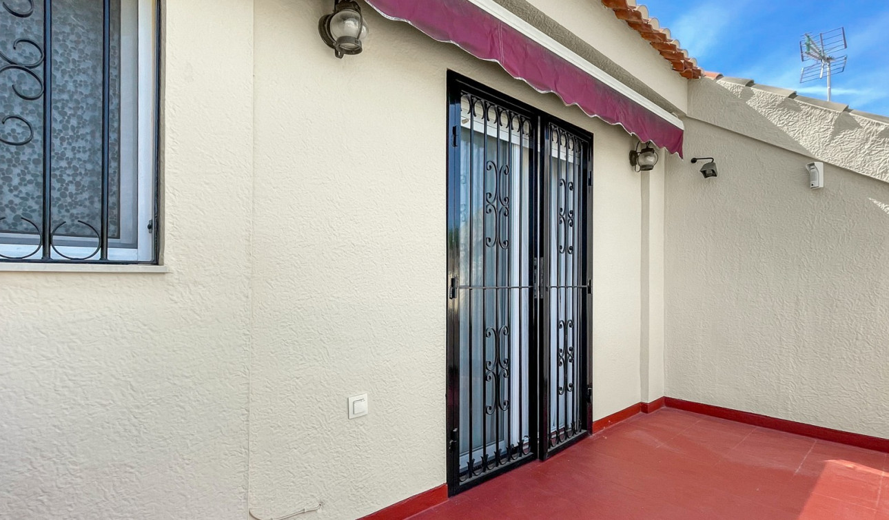Herverkoop - Stadshuis - Torrevieja - Los Balcones - Los Altos del Edén