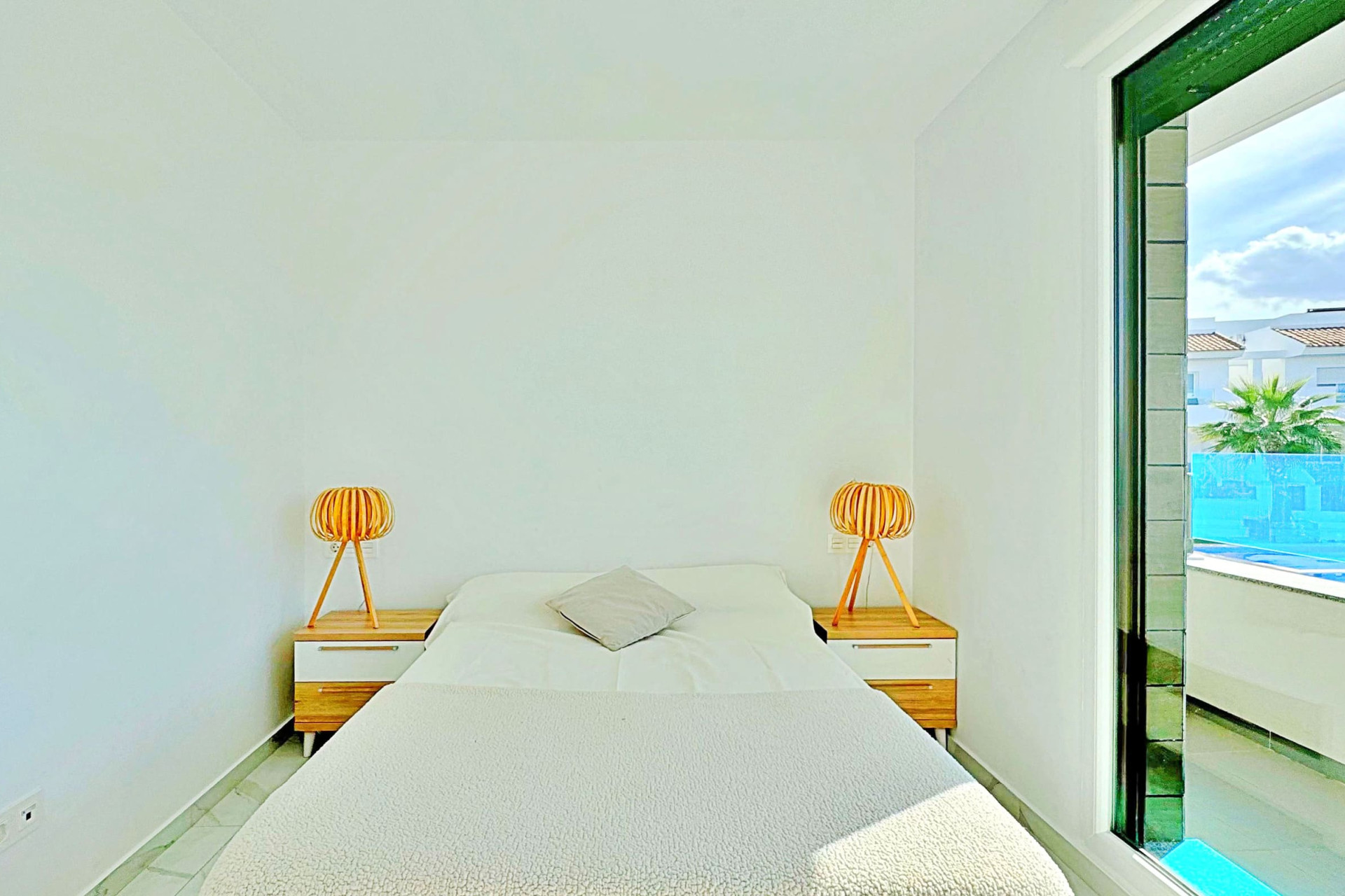 Herverkoop - Stadshuis - Torrevieja - Los Balcones