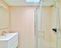 Herverkoop - Stadshuis - Torrevieja - Los Balcones