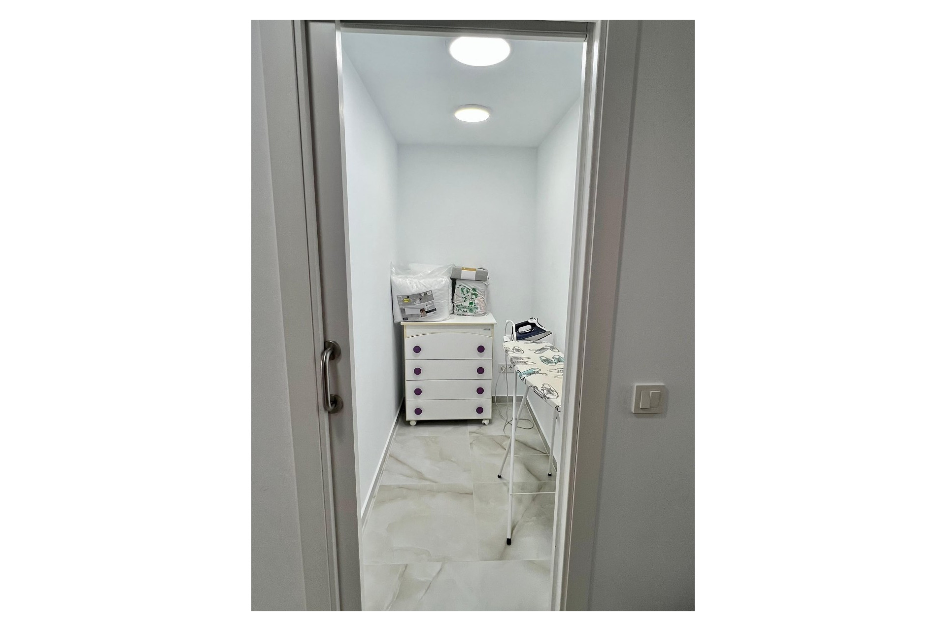 Herverkoop - Stadshuis - Torrevieja - Los Balcones