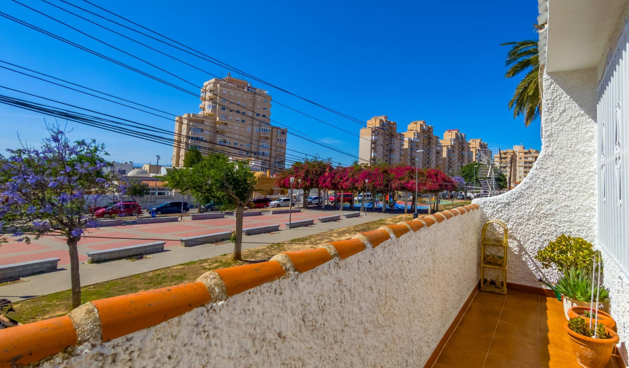 Herverkoop - Stadshuis - Torrevieja - Nueva Torrevieja