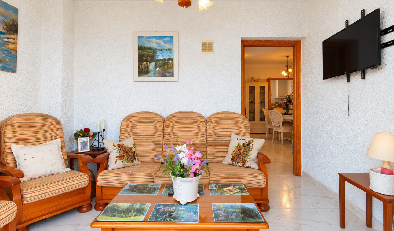 Herverkoop - Stadshuis - Torrevieja - Nueva Torrevieja