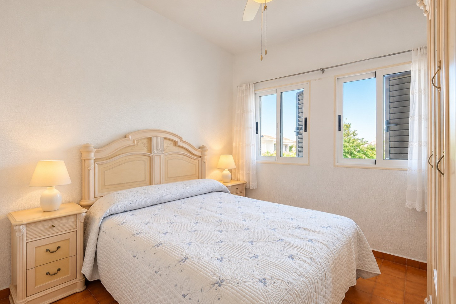 Herverkoop - Stadshuis - Torrevieja - Nueva Torrevieja