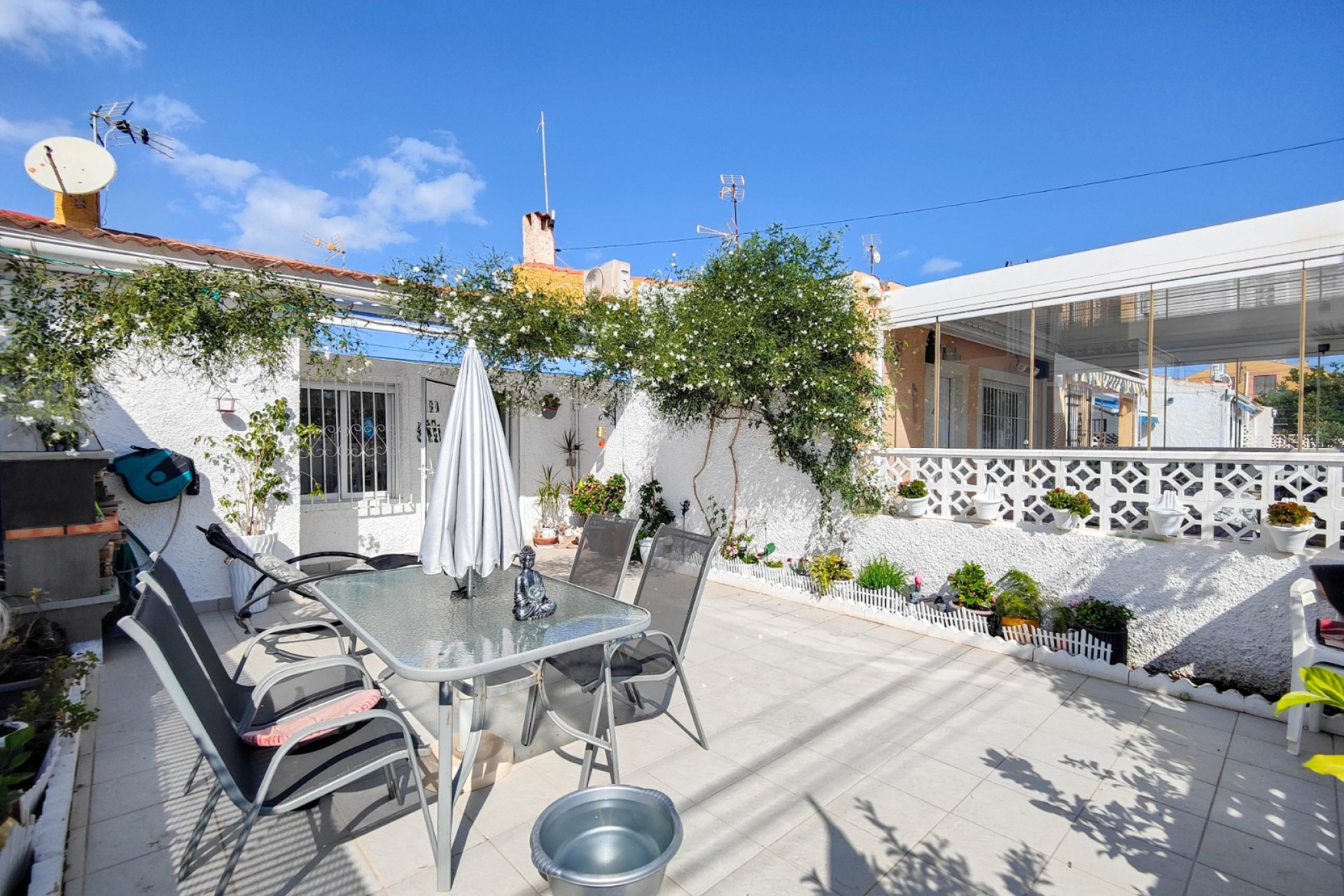 Herverkoop - Stadshuis - Torrevieja - Torreta - Salado