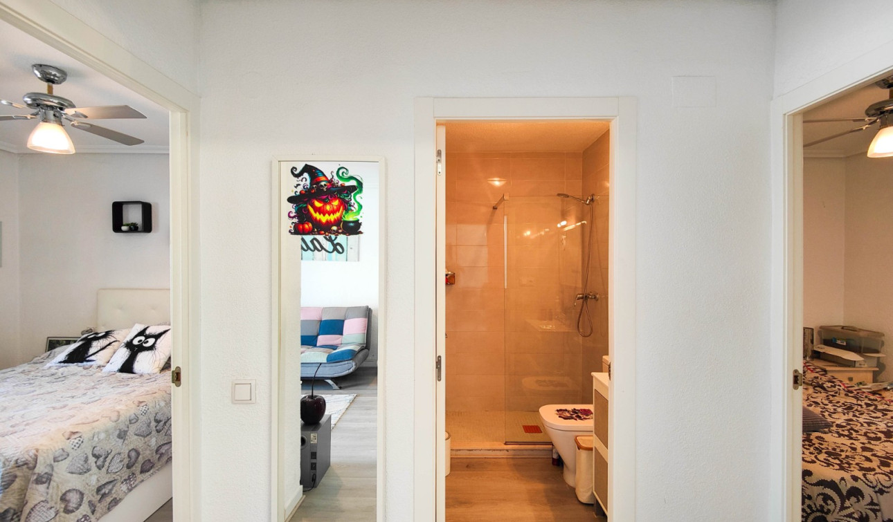 Herverkoop - Stadshuis - Torrevieja - Torreta - Salado