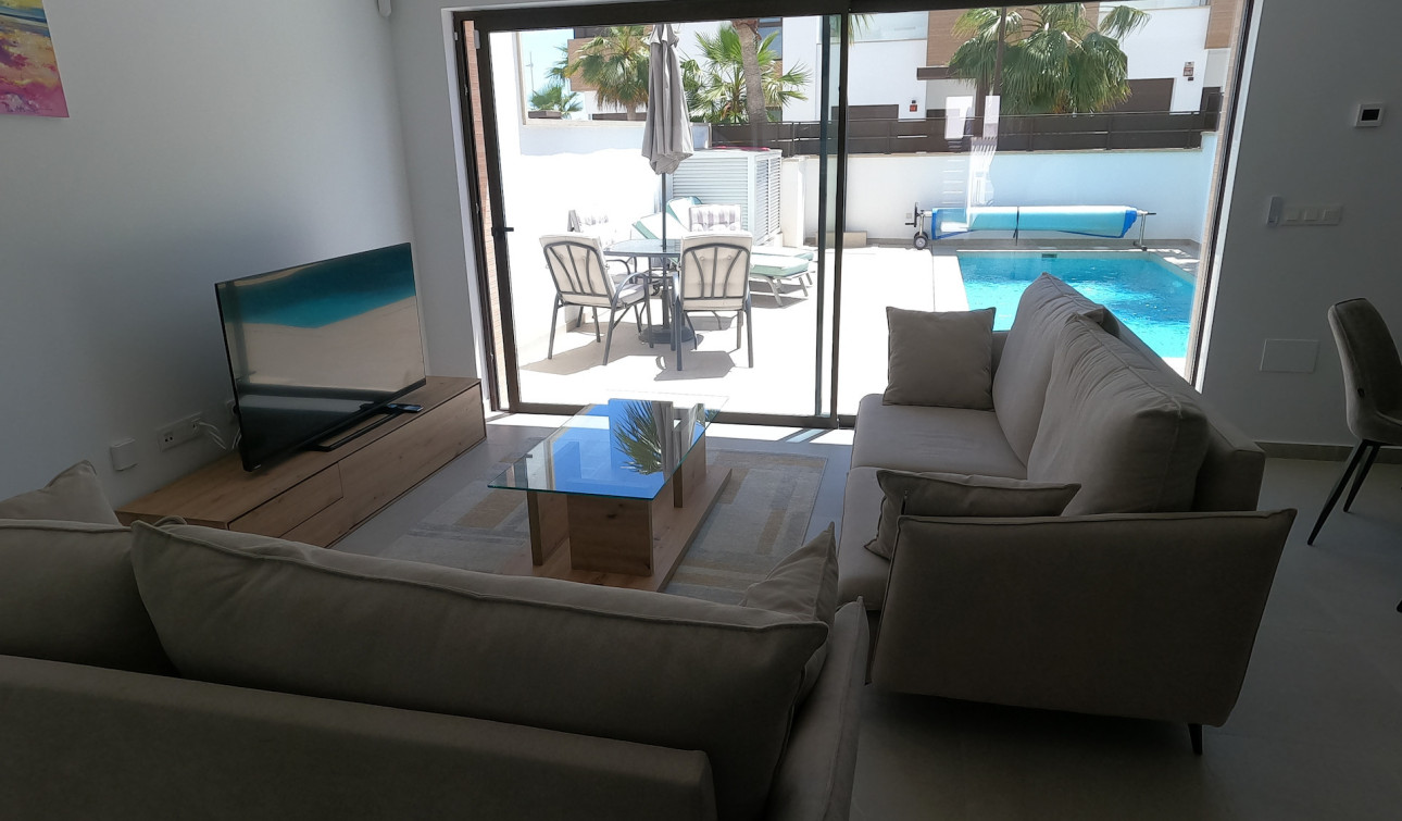 Herverkoop - Vrijstaande villa - Algorfa - La Finca Golf