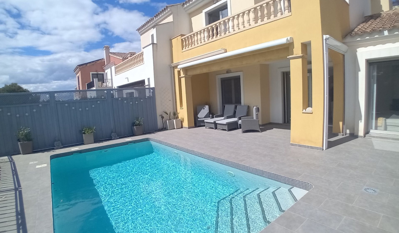 Herverkoop - Vrijstaande villa - Algorfa - La Finca Golf