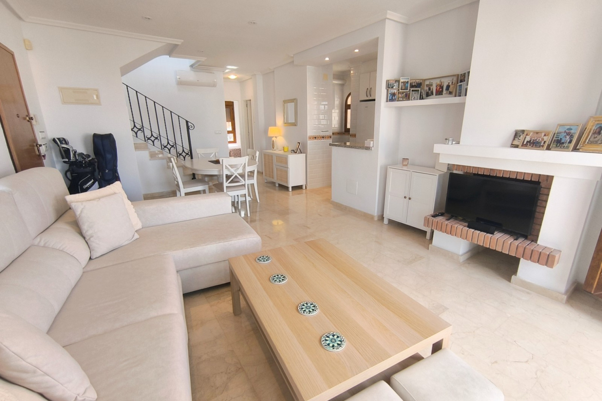 Herverkoop - Vrijstaande villa - Algorfa