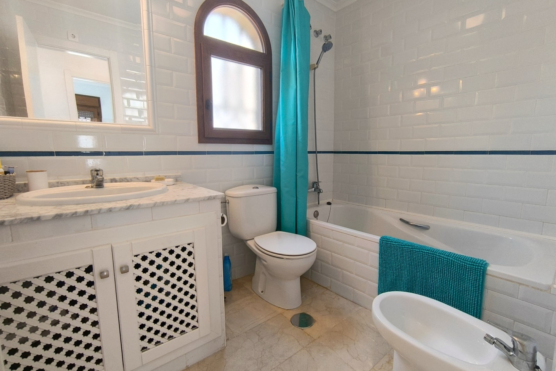 Herverkoop - Vrijstaande villa - Algorfa