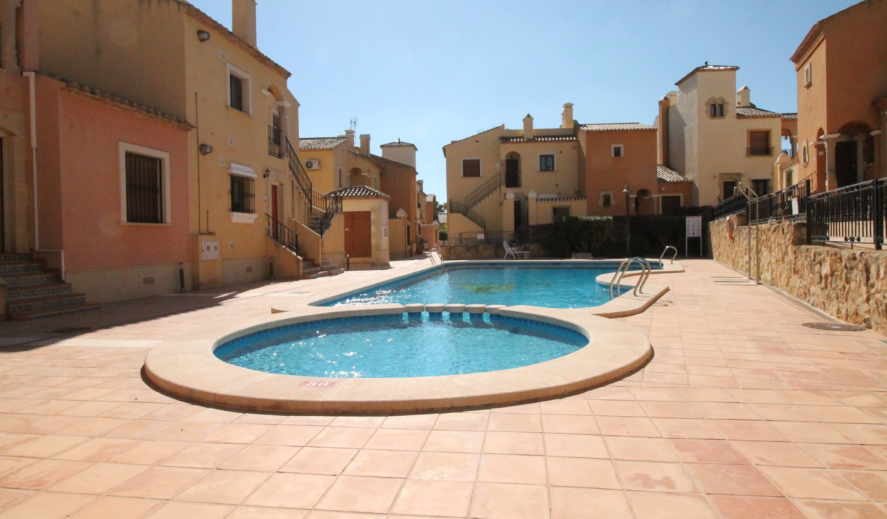 Herverkoop - Vrijstaande villa - Algorfa