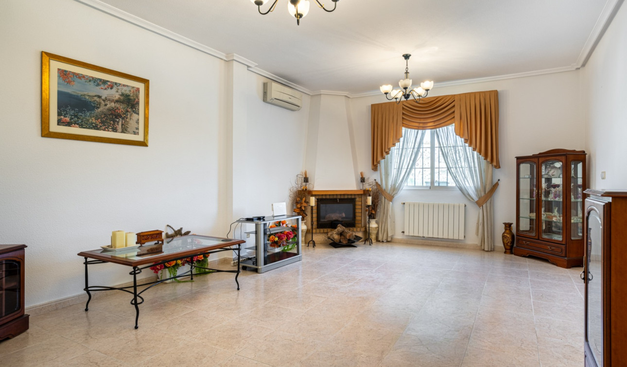 Herverkoop - Vrijstaande villa - Bigastro - Villas Andrea