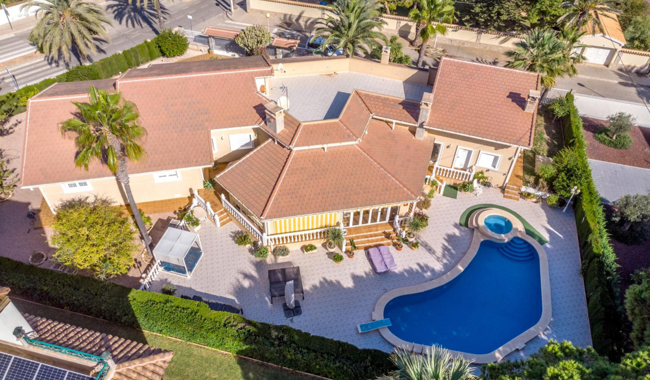 Herverkoop - Vrijstaande villa - Cabo Roig - MUY CERCA DE LA PLAYA