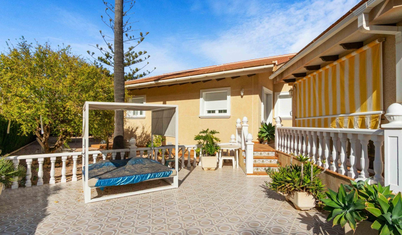 Herverkoop - Vrijstaande villa - Cabo Roig - MUY CERCA DE LA PLAYA