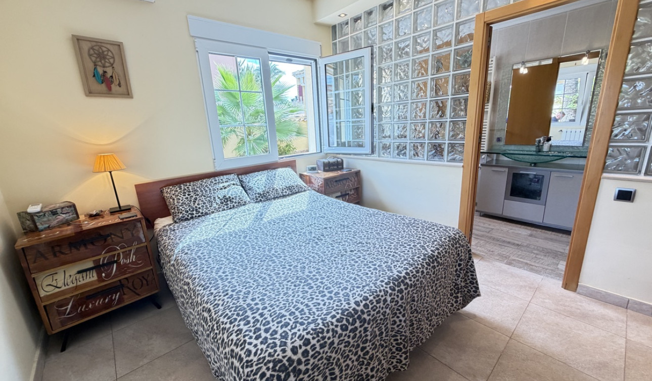 Herverkoop - Vrijstaande villa - Cabo Roig