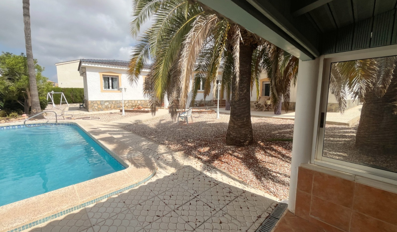 Herverkoop - Vrijstaande villa - Ciudad Quesada - Central Quesada
