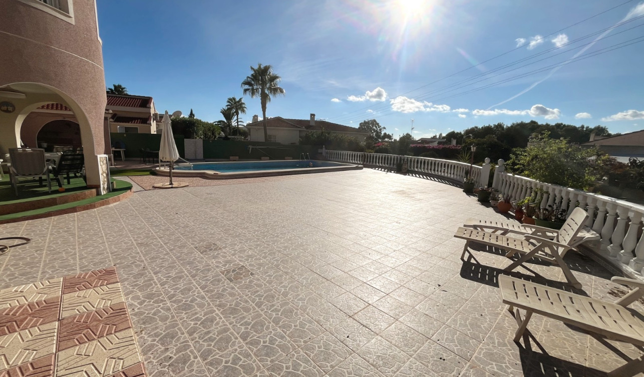 Herverkoop - Vrijstaande villa - Ciudad Quesada - Central Quesada